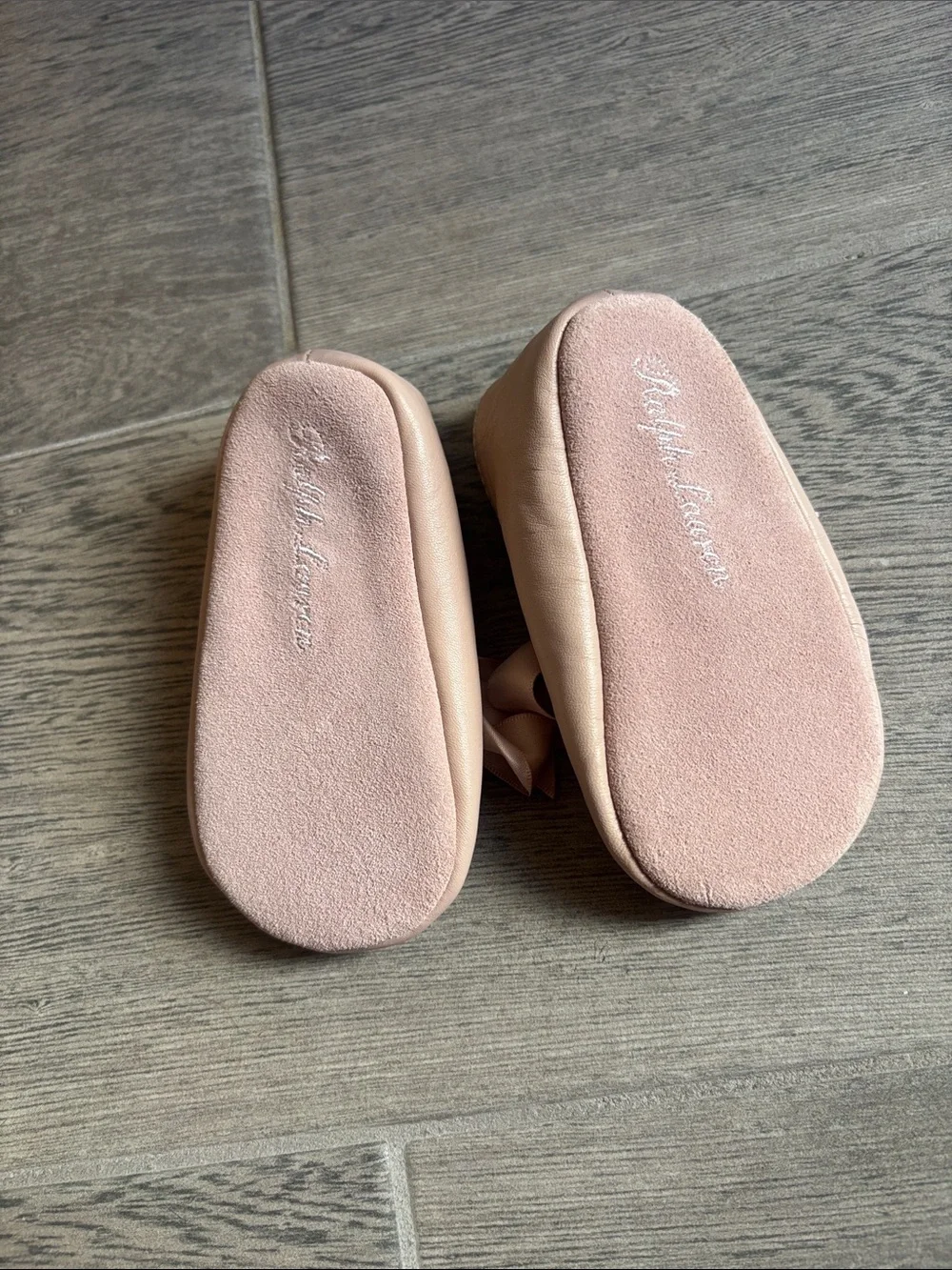 Ralph Lauren leather ballet flats with Satin Ribbon never worn